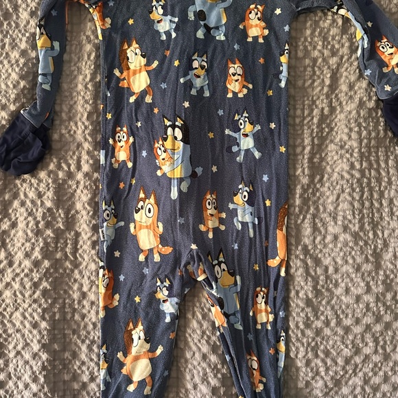 Little Sleepies Bluey One Piece Pajama 6-12mo - Picture 4 of 4